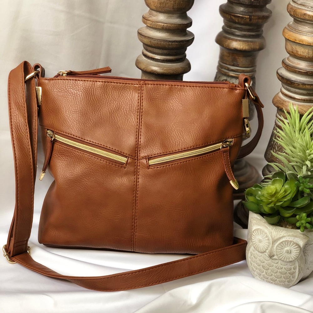Attention Crossbody-Tan beautiful bag